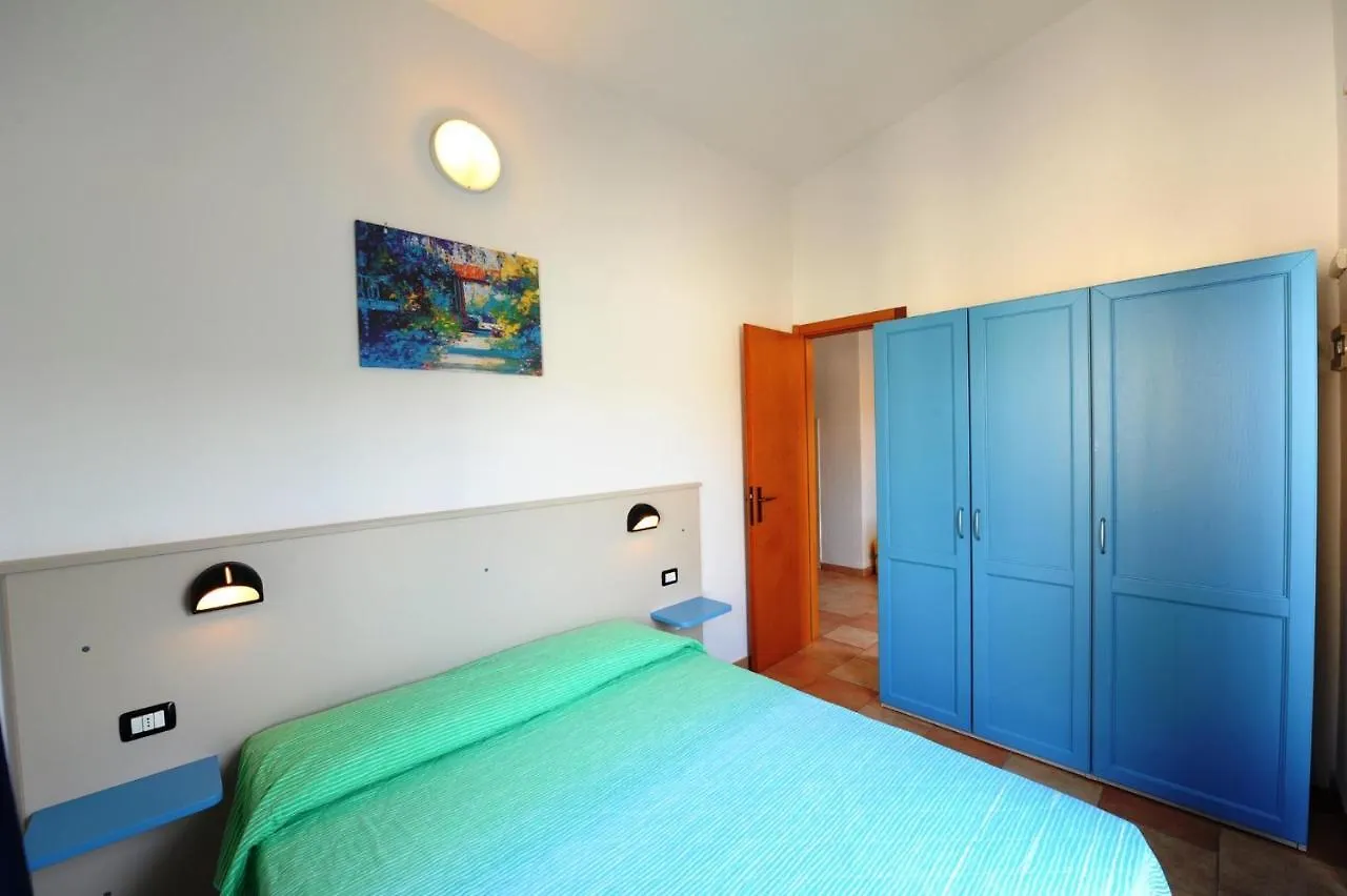 Apartments In Peschiera Del Garda 22099 Italy